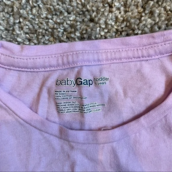Gap, LOL Doll, Old Navy toddler shirt bundle - Picture 6 of 6